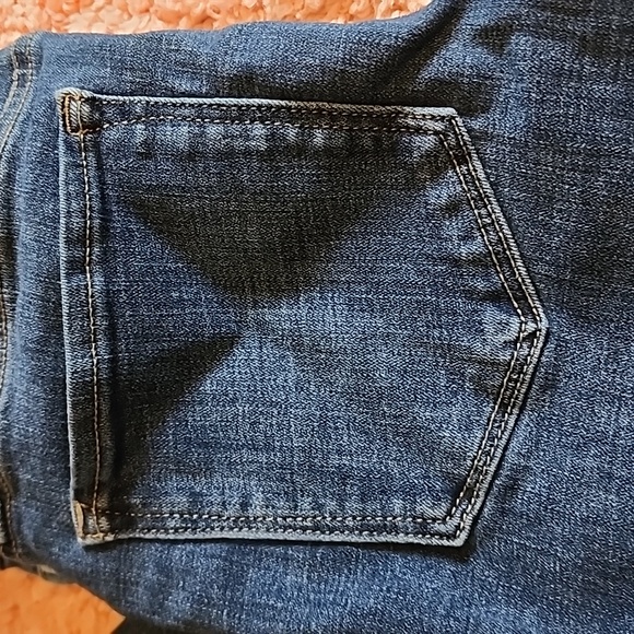 DKNY Skinny Jeans - Picture 2 of 7